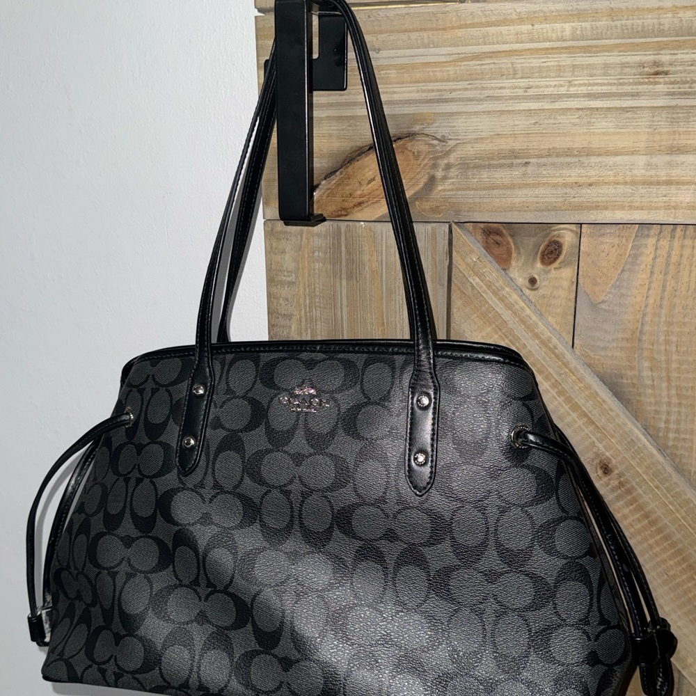 COACH Drawstring Carryall in Signature Canvas - Picture 2 of 9